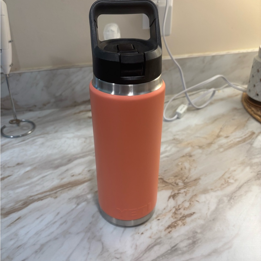 YETI 26 oz Orange/Coral Bottle with Handle- straw not included